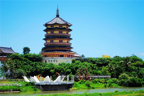 雪芝蜜语加盟在喀什市开店能赚钱吗，2025年还能在喀什市开奶茶店吗